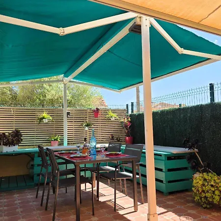 Grand Aux Salins - Climatisation - Terrasse - 90m De La Apartment