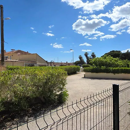 Grand Aux Salins - Climatisation - Terrasse - 90m De La Apartamento