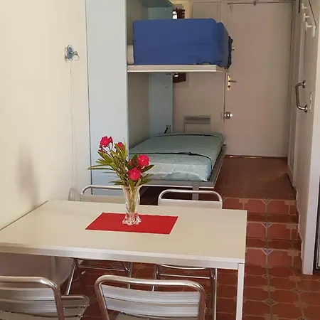 Grand Aux Salins - Climatisation - Terrasse - 90m De La Hyeres