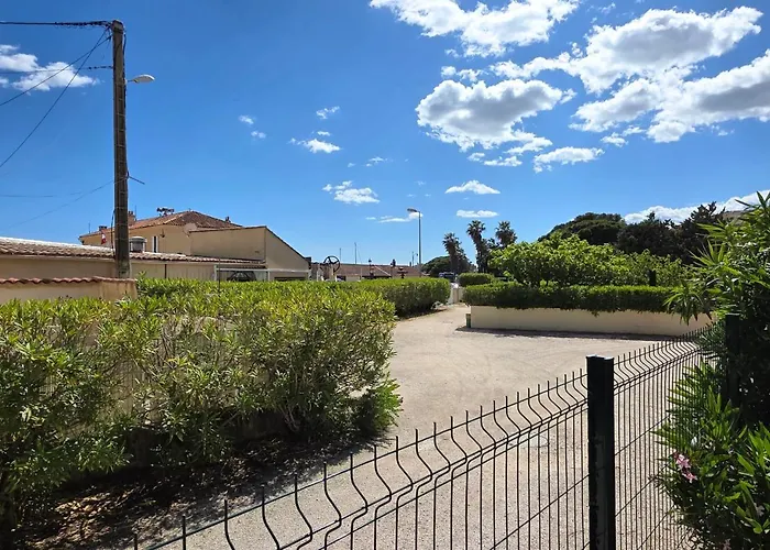 Grand Aux Salins - Climatisation - Terrasse - 90m De La 公寓